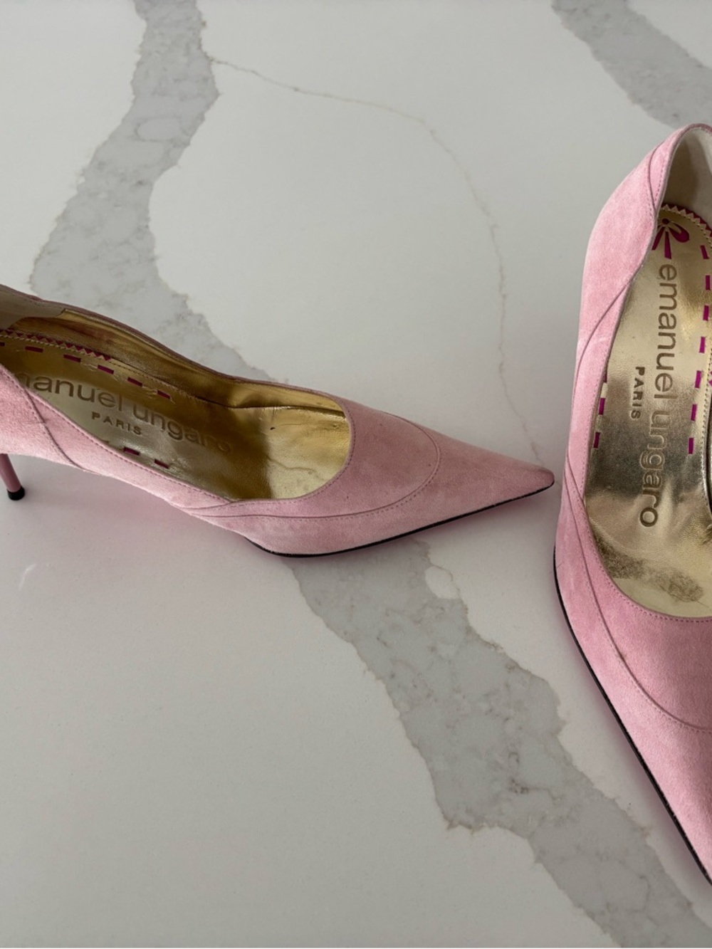 Emanuel Ungaro Pink Suede Pointed Toe Stiletto Pumps